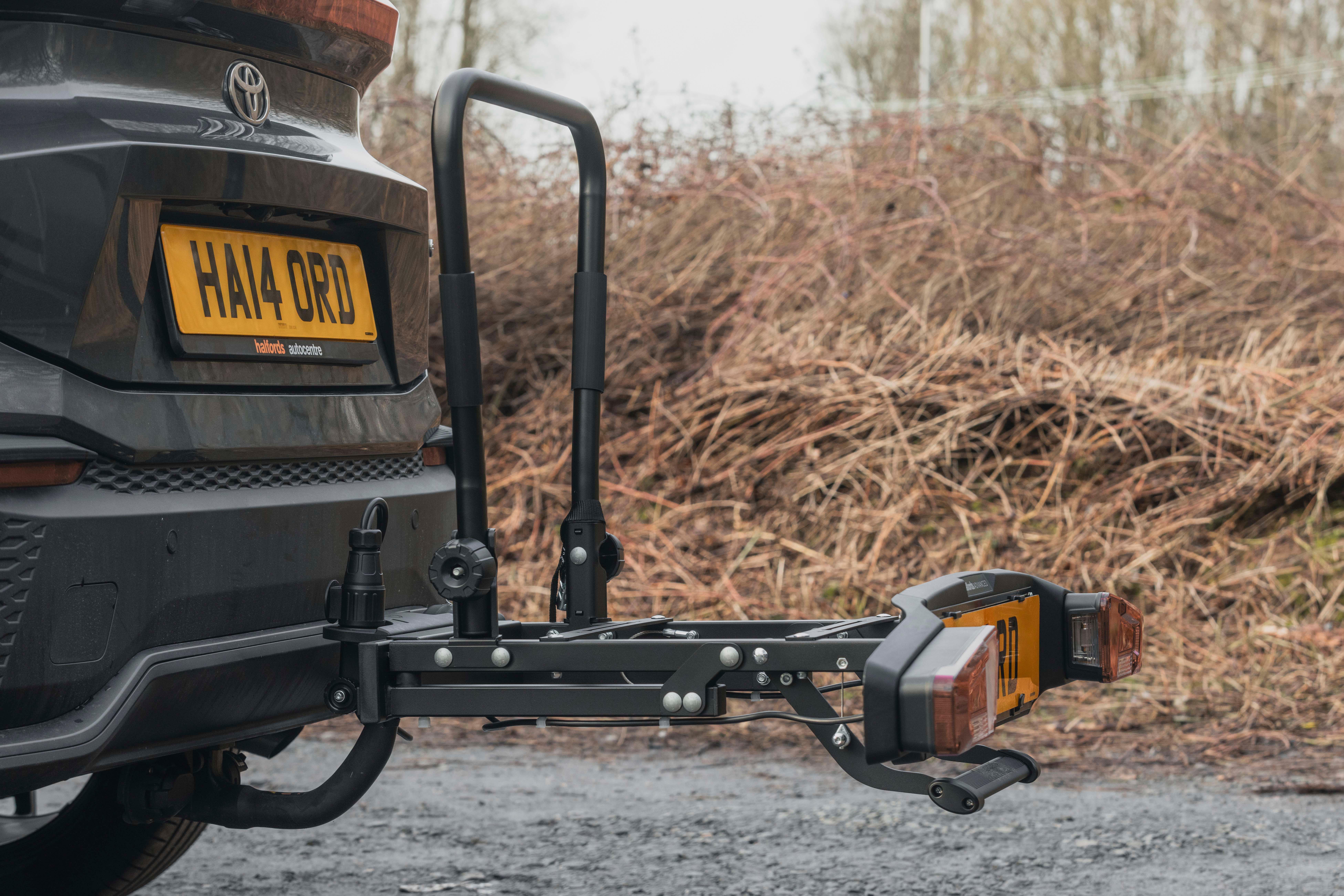 Halfords Advanced Mix & Match Modular Towbar Base