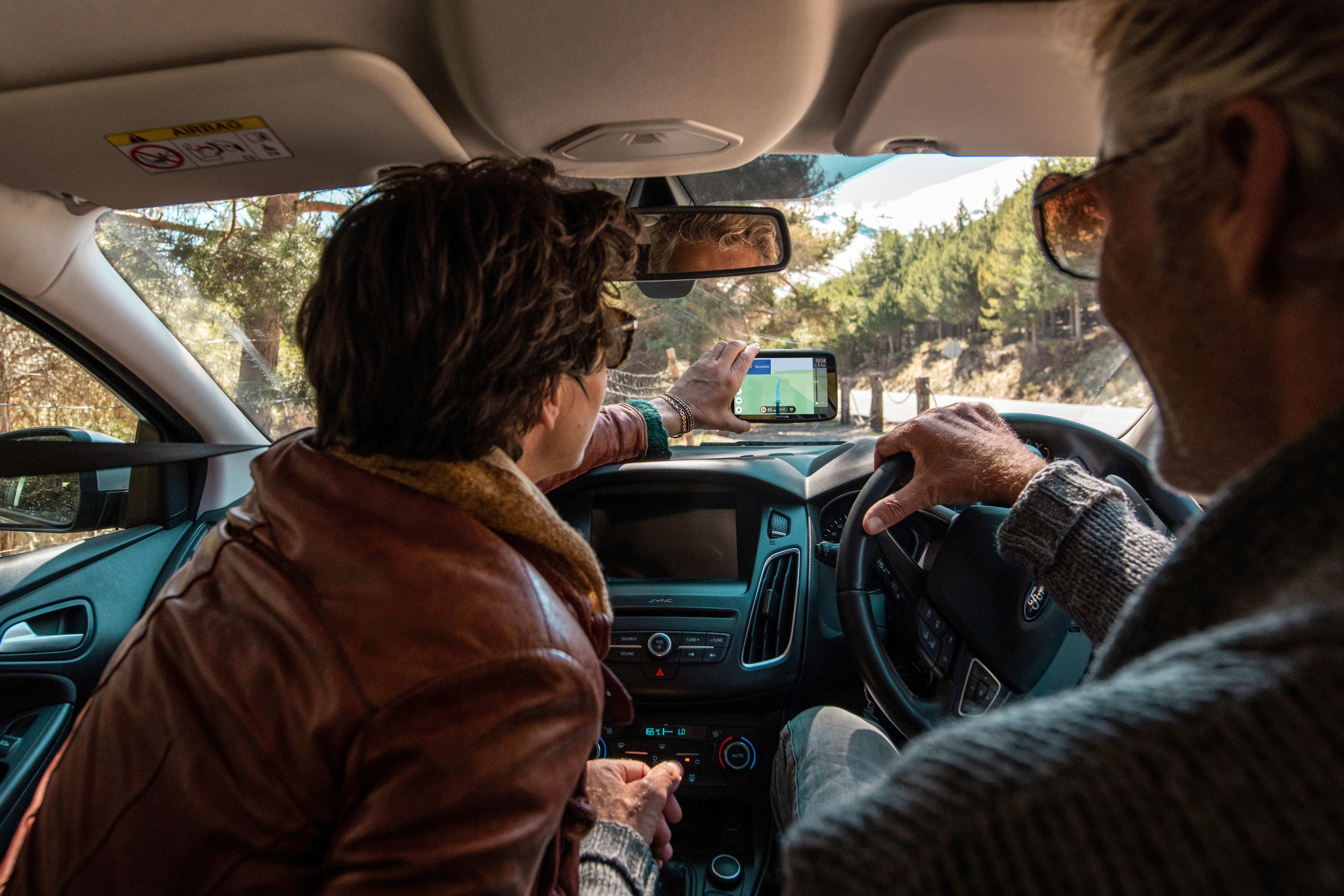 TomTom GO Discover 5" Car Sat Nav