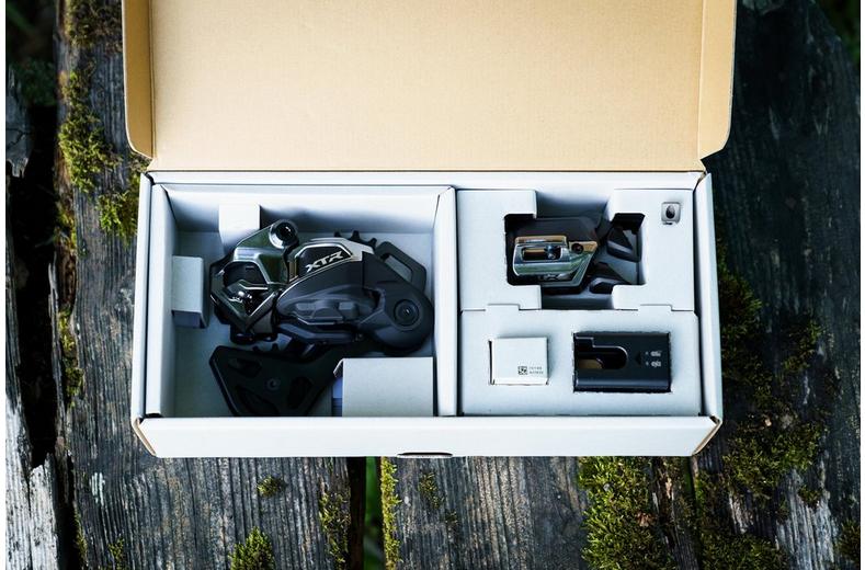 Shimano XTR M9520 Di2 Upgrade Kit, SGS Mech, Band-On Shimano XTR M9520 Di2 Upgrade Kit, SGS Mech, Band-On