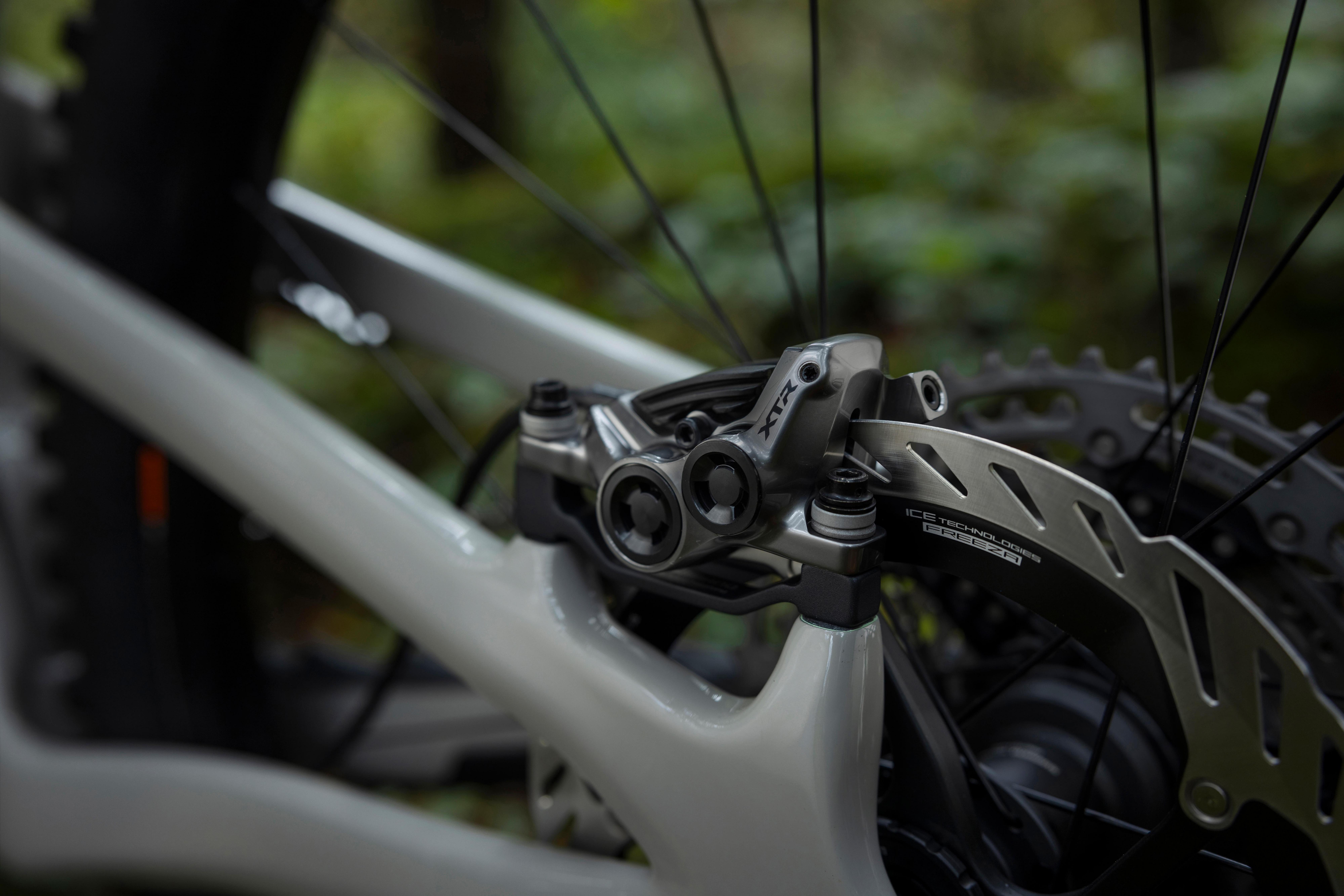Shimano XTR BR-M9220/BL-M9220 Disc Brake Kit