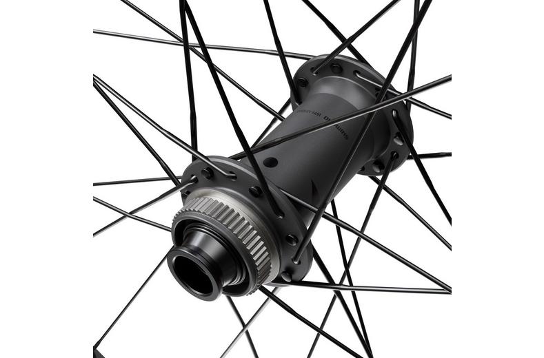 Shimano XTR M9220 29er Enduro Carbon Wheel Shimano XTR M9220 29er Enduro Carbon Wheel