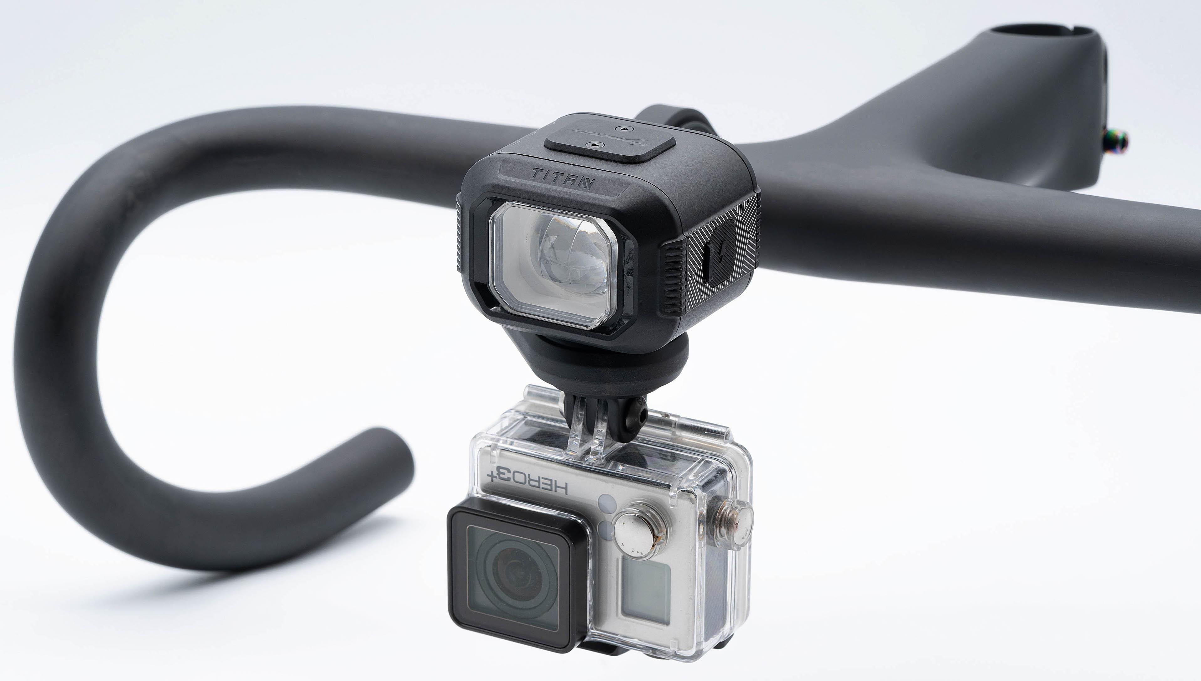 Titan Max 1700Lm Light, Remote