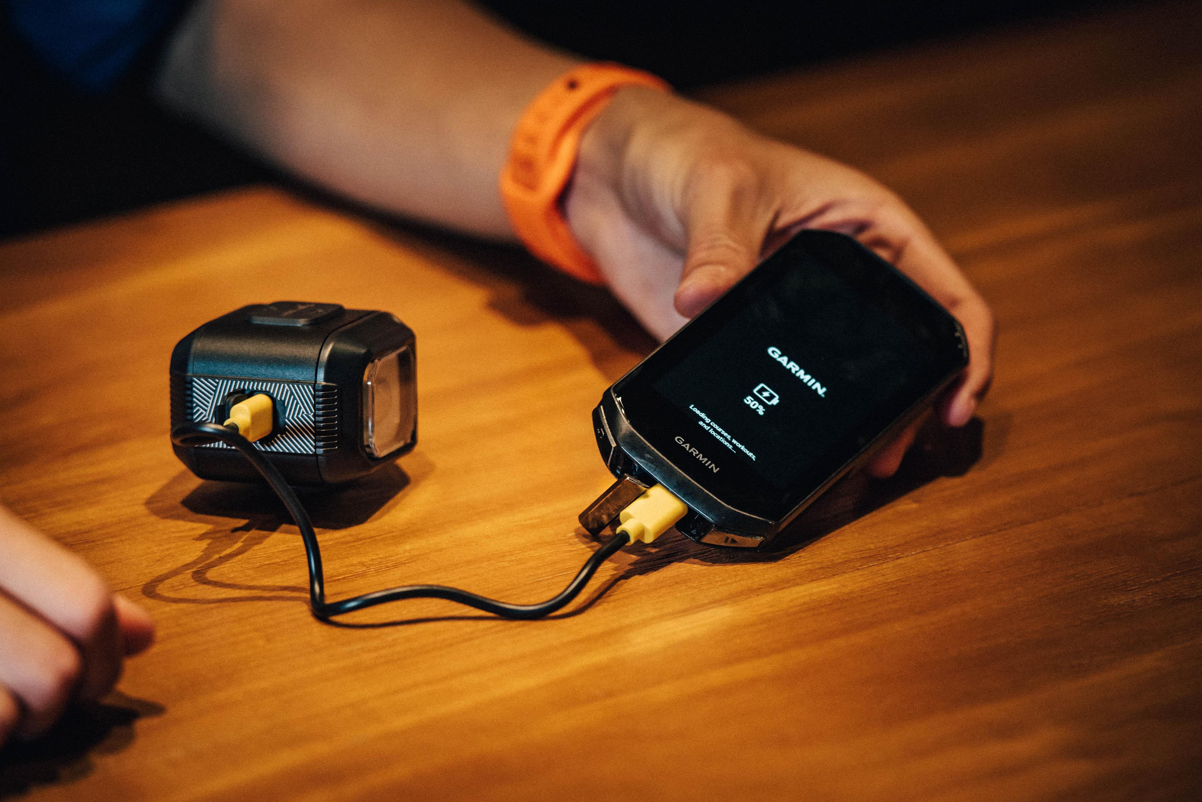 Titan Max 1700Lm Light, Remote