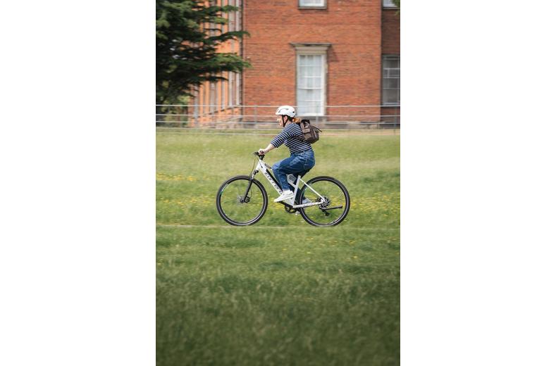 Carrera Crossfire-E 2026 Womens Electric Hybrid Bike - S, M Frames Carrera Crossfire-E 2026 Womens Electric Hybrid Bike - S, M Frames