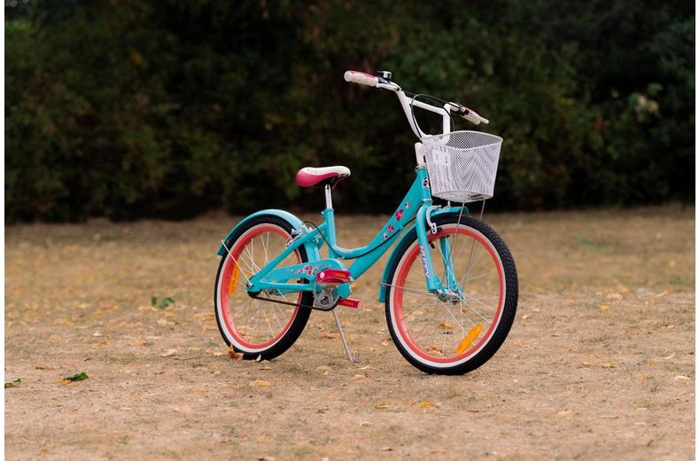 Huffy Girly Girl Bike, Blue - 20" Wheel Huffy Girly Girl Bike, Blue - 20" Wheel