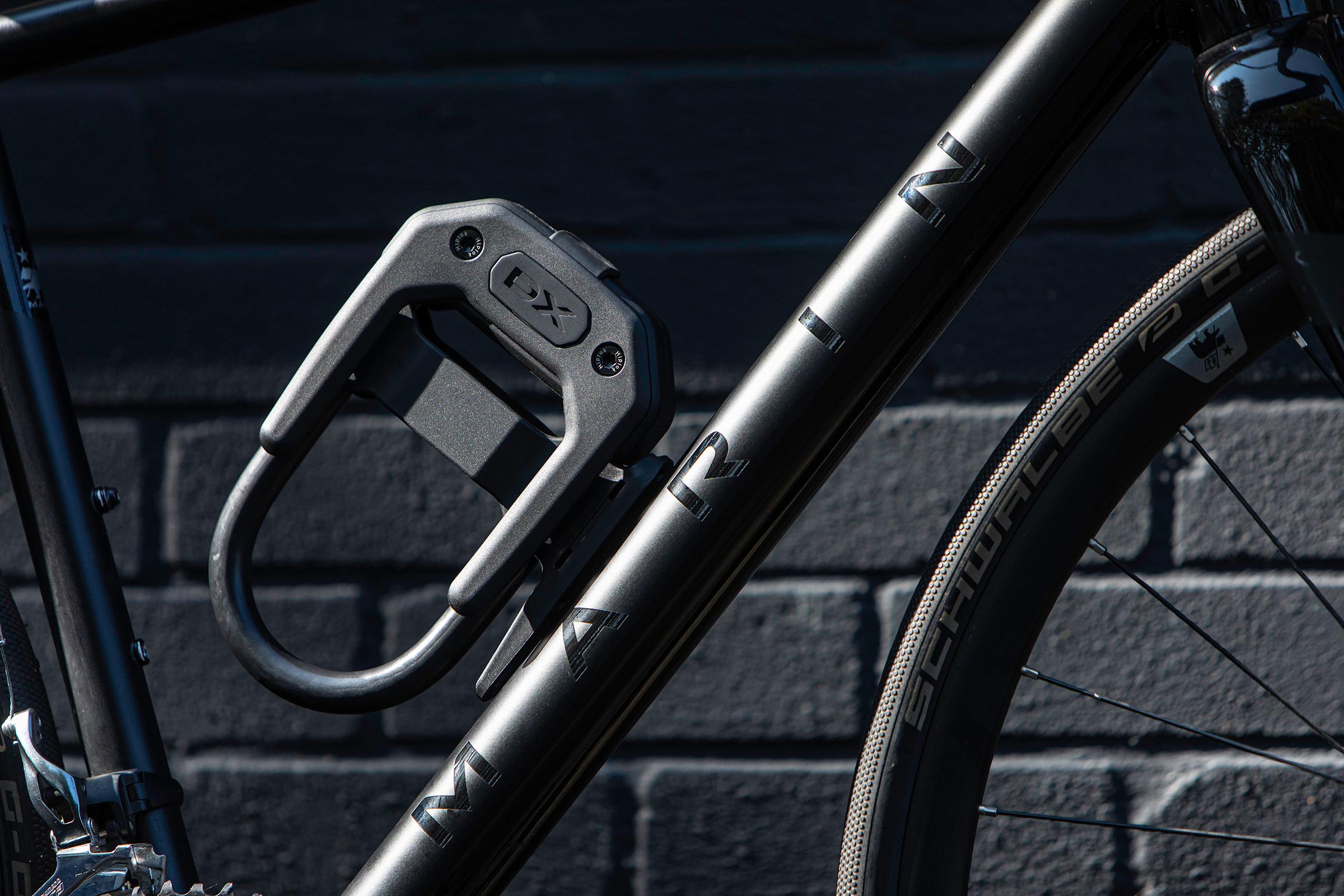 Hiplok DX D Lock Frame Clip All Black