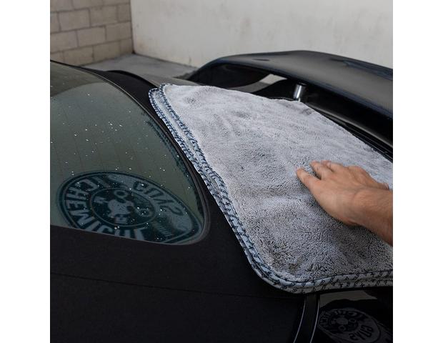 Chemical Guys Woolly Mammoth Microfiber Drying Towel Review - The Track  Ahead