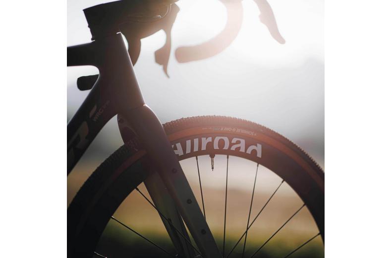 Mavic Allroad S Carbon Disc Brake Front Wheel Mavic Allroad S Carbon Disc Brake Front Wheel