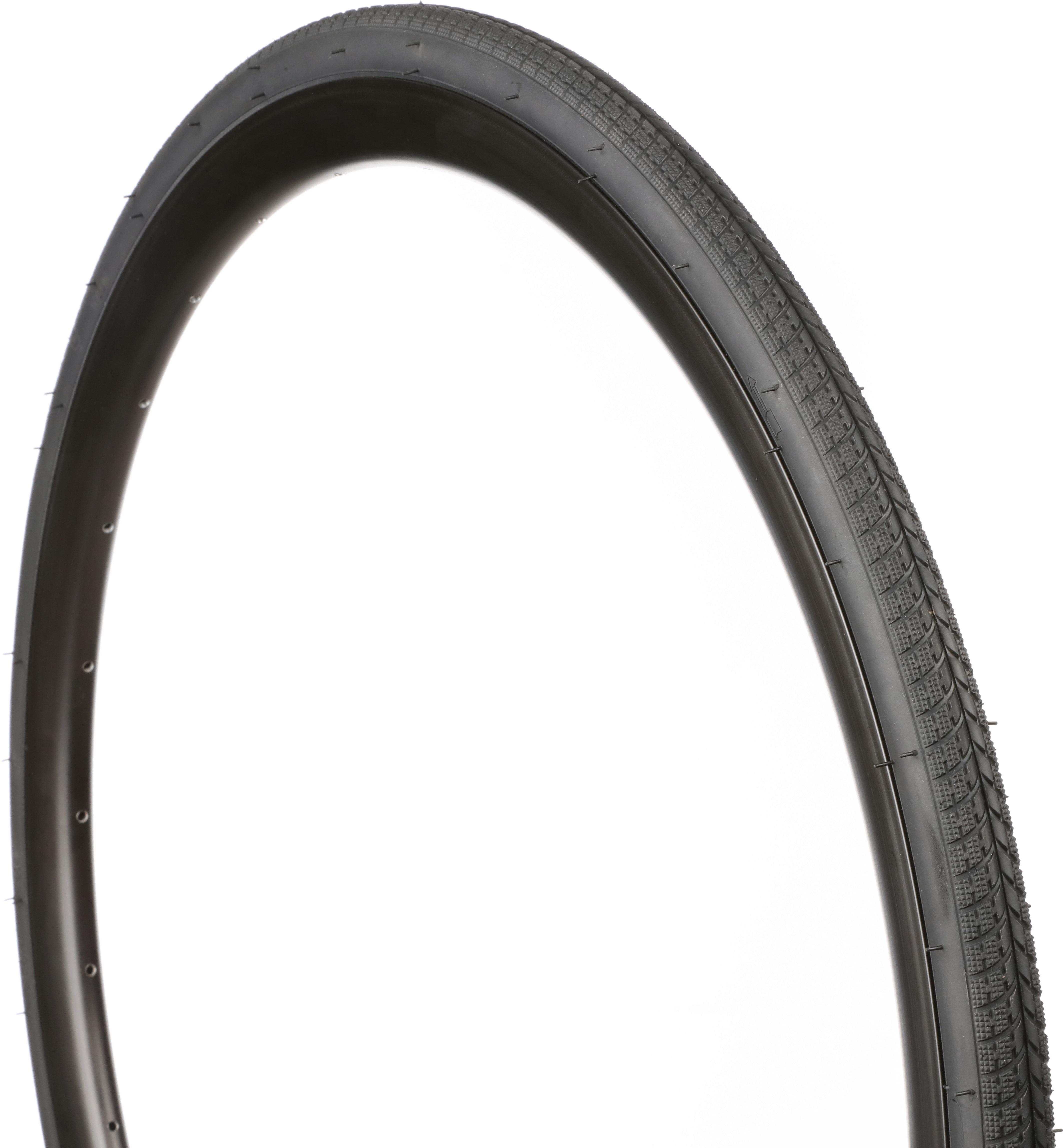 Halfords Road Tyre 700C X 28C With Puncture Protect