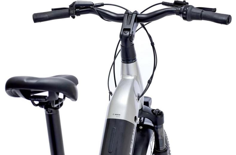 Raleigh Novus Hub Low-Step Electric Hybrid Bike - S, M, L Frames Raleigh Novus Hub Low-Step Electric Hybrid Bike - S, M, L Frames
