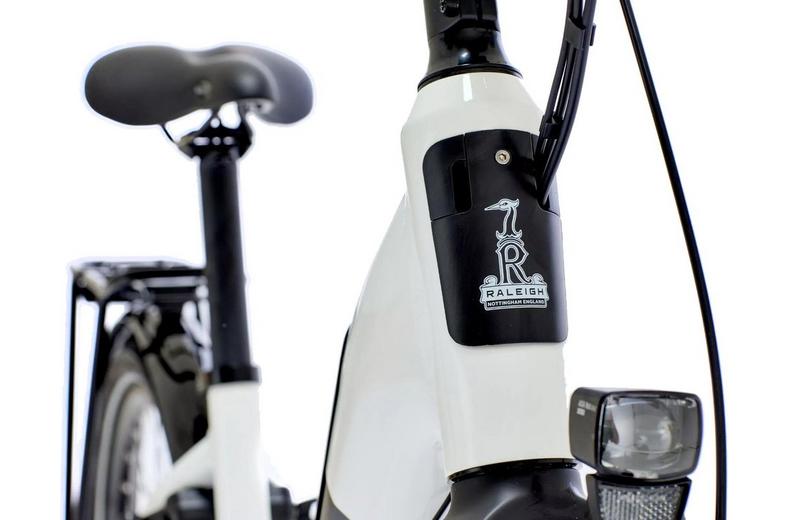 Raleigh Motus Hub Sparkling White Electric Hybrid Bike - XS, S, M, L Frames Raleigh Motus Hub Sparkling White Electric Hybrid Bike - XS, S, M, L Frames