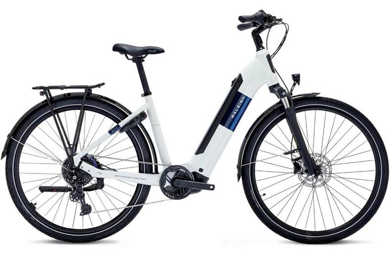 Raleigh Motus Sparkling White Electric Hybrid Bike - M Frame Raleigh Motus Sparkling White Electric Hybrid Bike - M Frame
