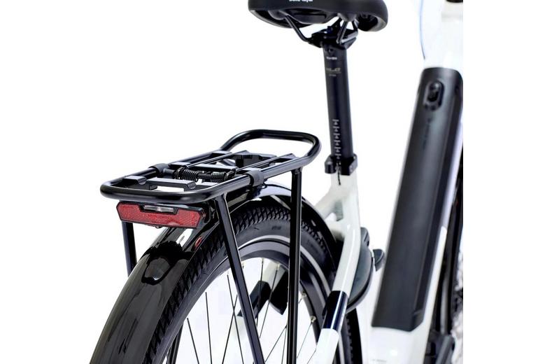 Raleigh Motus Sparkling White Electric Hybrid Bike - M Frame Raleigh Motus Sparkling White Electric Hybrid Bike - M Frame