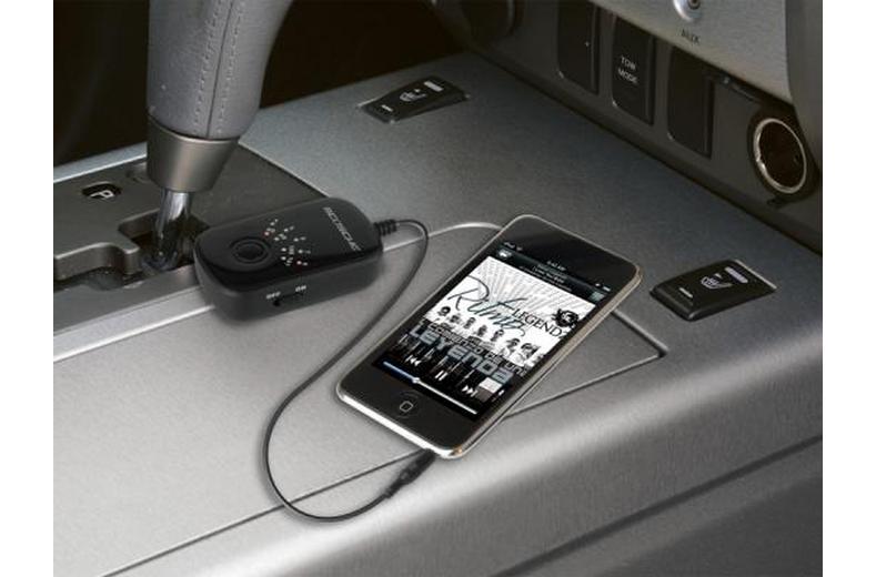 Scosche Universal Wireless FM Transmitter Scosche Universal Wireless FM Transmitter