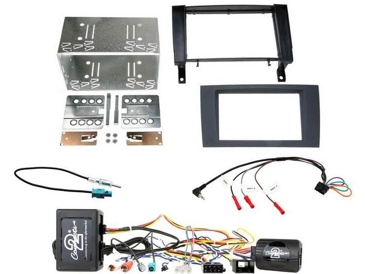 Mercedes SLK (R171) Head unit Installation Kit