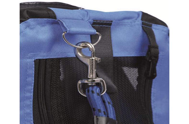 M-PETS Remix Travel Carrier 2 in 1 with Leash-Shoulder Belt - Blue M-PETS Remix Travel Carrier 2 in 1 with Leash-Shoulder Belt - Blue