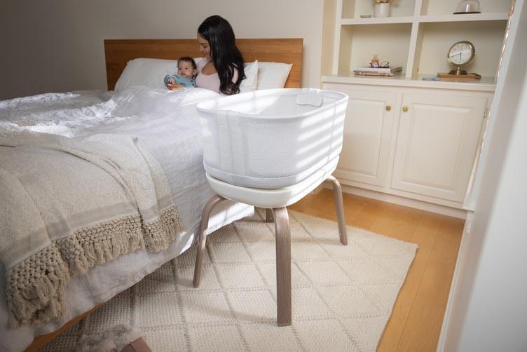Graco Eluma Nest Bedside Crib - Luna