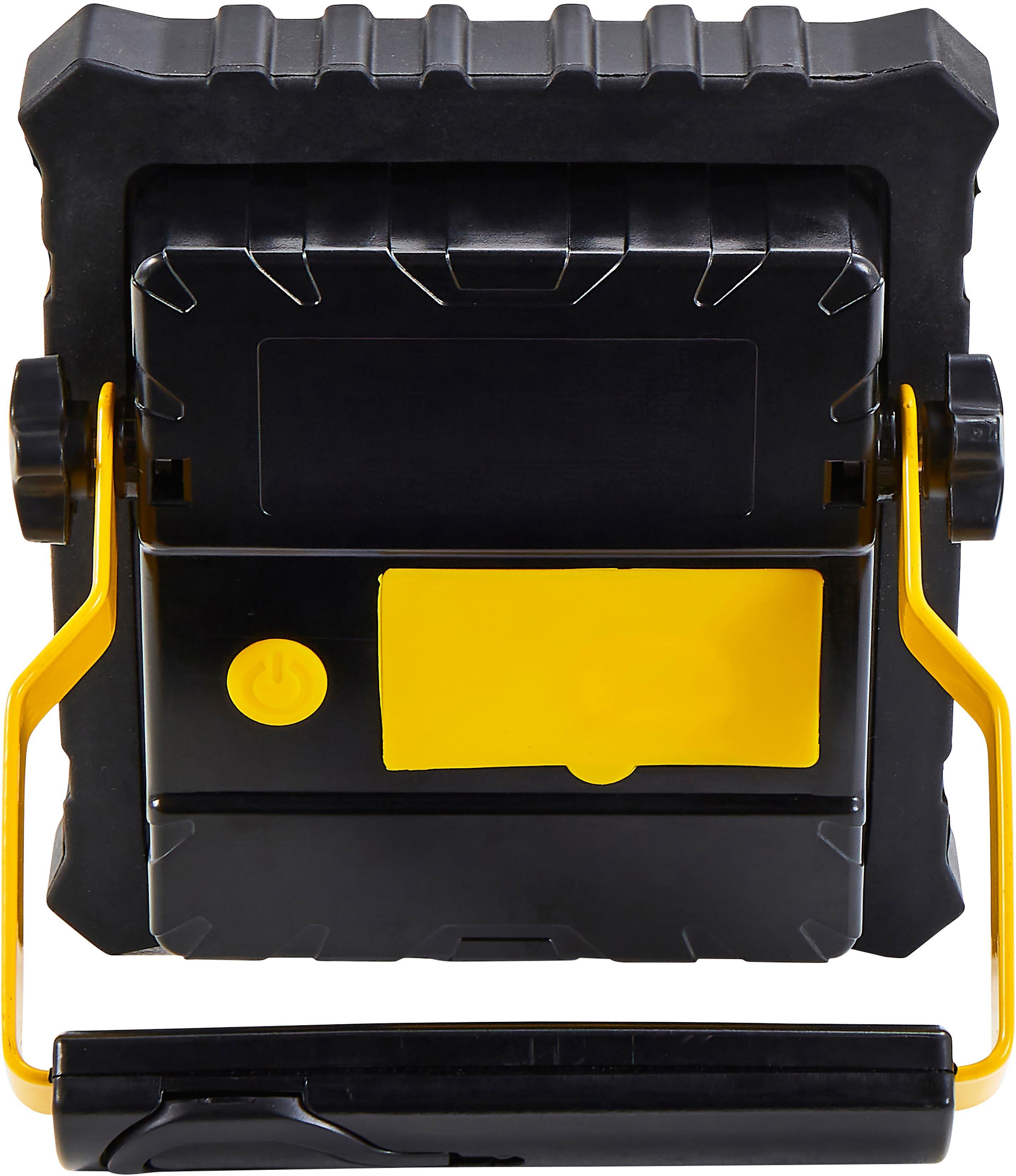 Stanley 1000 Lumens Rechargeable Worklight with Rubber Bezel Surround. IP65. USB-C