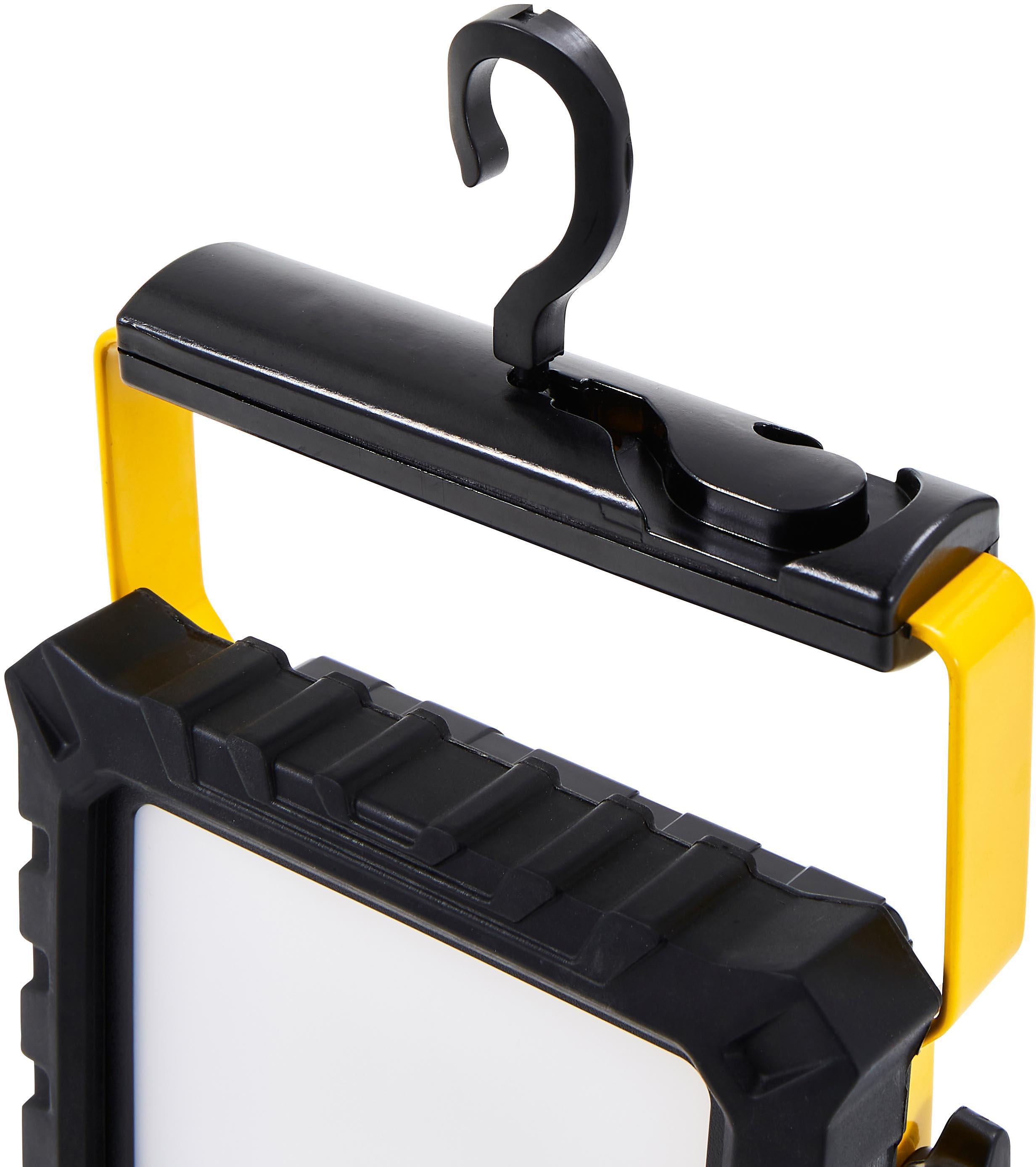 Stanley 1000 Lumens Rechargeable Worklight with Rubber Bezel Surround. IP65. USB-C