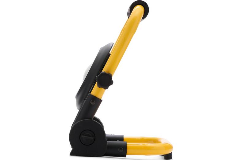 Stanley 30W Folding Worklight. 2700 Lumens. IP44. Stanley 30W Folding Worklight. 2700 Lumens. IP44.