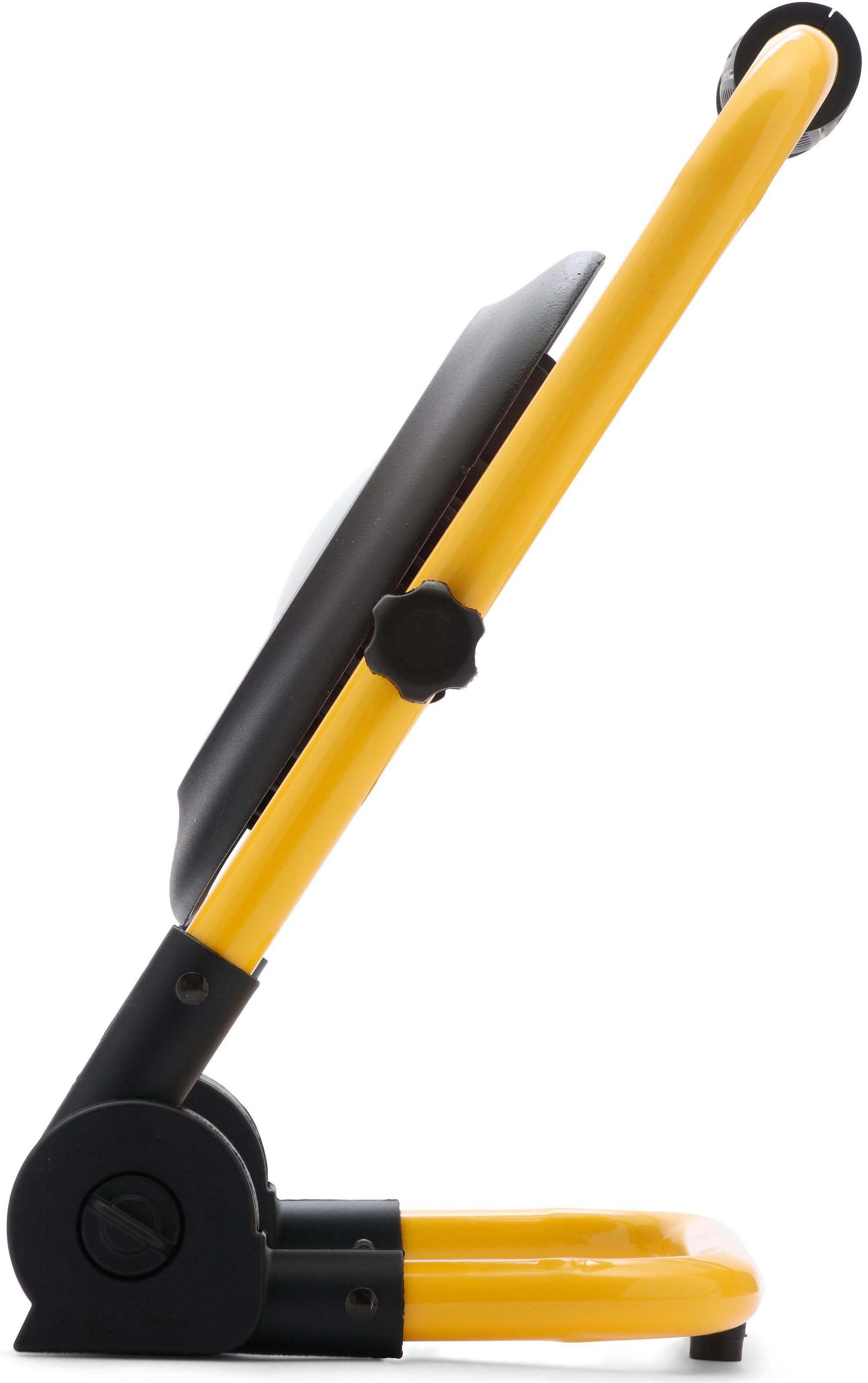 Stanley 50W Folding Worklight. 4500 Lumens. IP44.