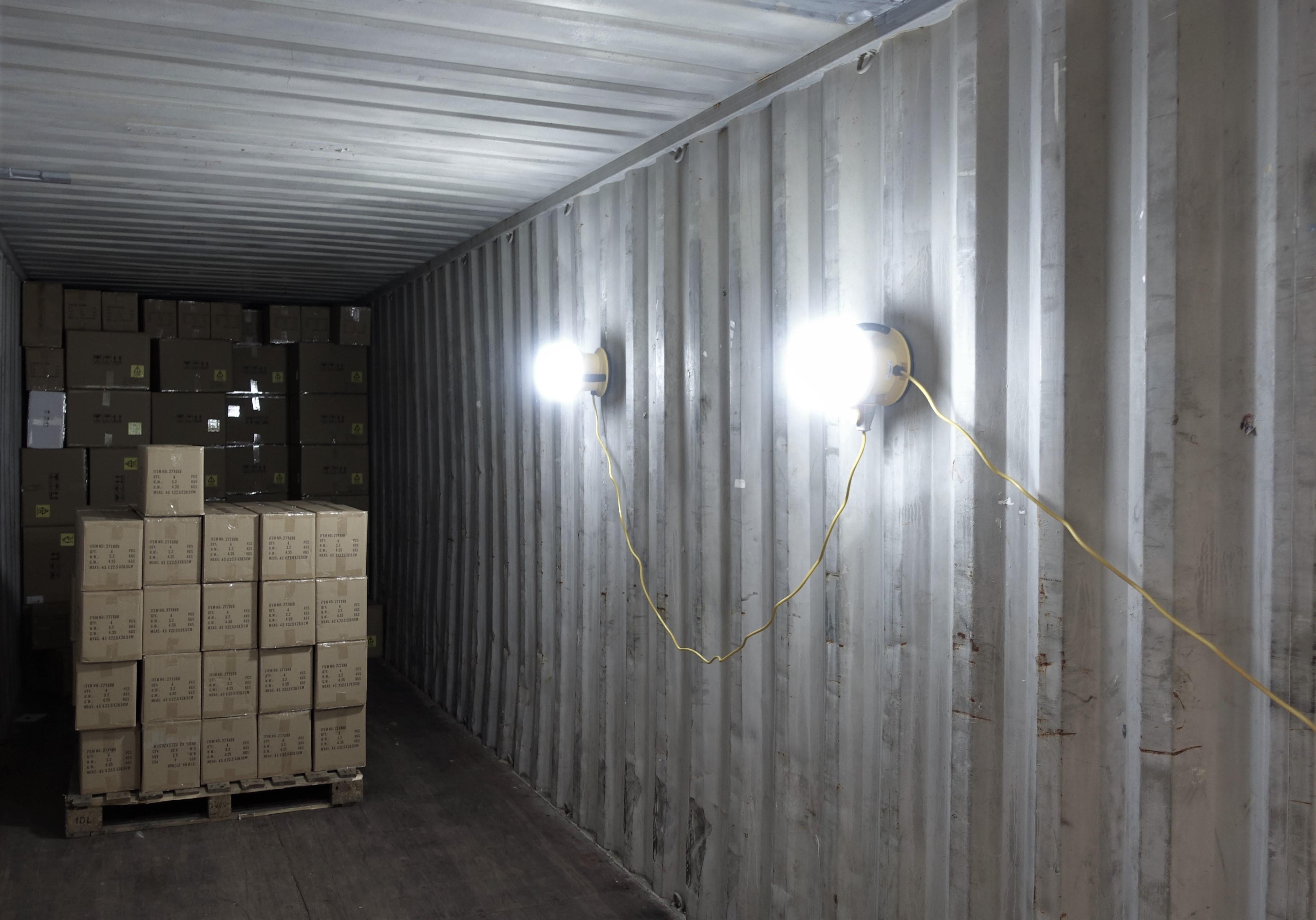 Stanley 30W LED Magnetic Globe Light with Outlet Socket. IP54. 2600 Lumens.