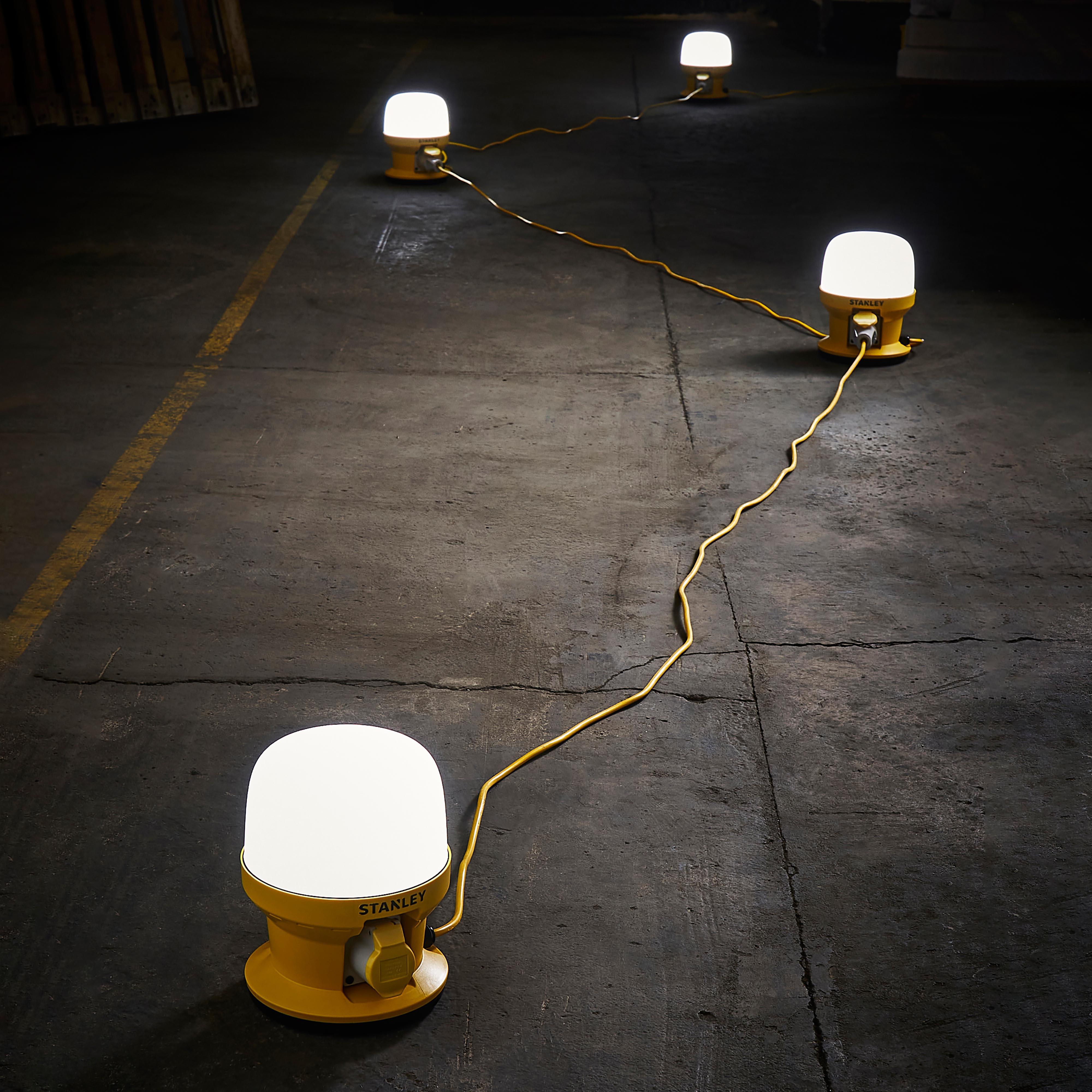 Stanley 30W LED Magnetic Globe Light with Outlet Socket. IP54. 2600 Lumens.