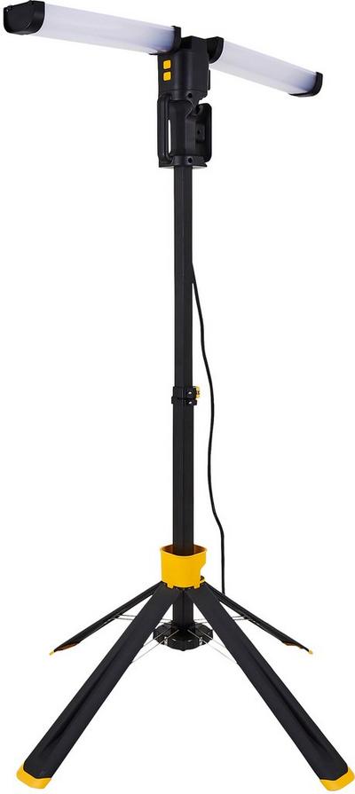 Stanley 2 x 40W Area Tower Light with Mains Power Outlet Socket. IP54. 8000 Lumens.