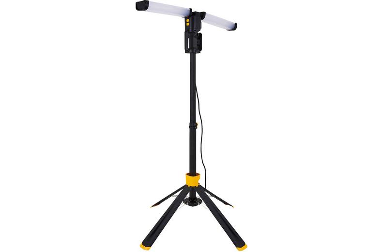 Stanley 2 x 40W Area Tower Light with Mains Power Outlet Socket. IP54. 8000 Lumens. Stanley 2 x 40W Area Tower Light with Mains Power Outlet Socket. IP54. 8000 Lumens.