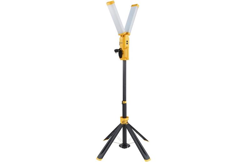 Stanley 2 x 40W Area Tower Light with Mains Power Outlet Socket. IP54. 8000 Lumens. Stanley 2 x 40W Area Tower Light with Mains Power Outlet Socket. IP54. 8000 Lumens.