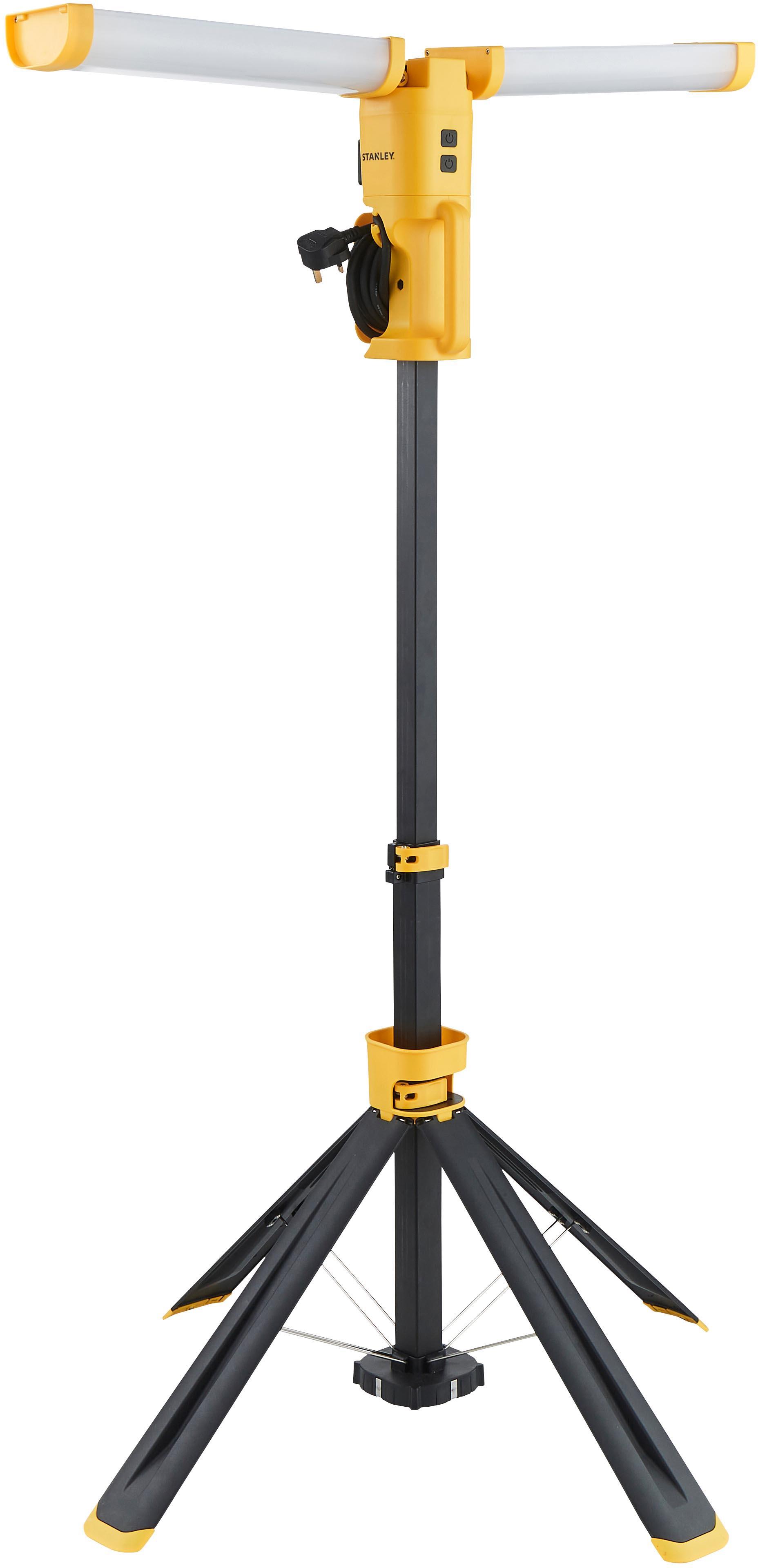 Stanley 2 x 40W Area Tower Light with Mains Power Outlet Socket. IP54. 8000 Lumens.
