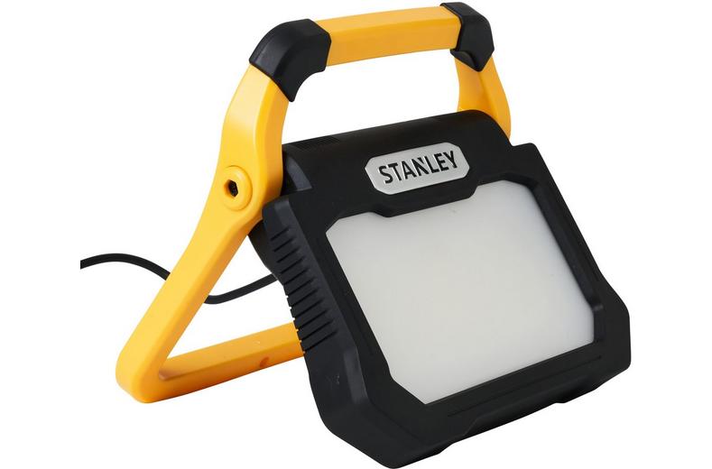 Stanley 80W Mains Powered Worklight. 8000 Lumens. IP54. Stanley 80W Mains Powered Worklight. 8000 Lumens. IP54.