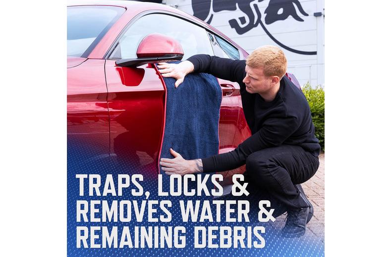 Armor All Oracle Red Bull Racing Drying Towel Armor All Oracle Red Bull Racing Drying Towel