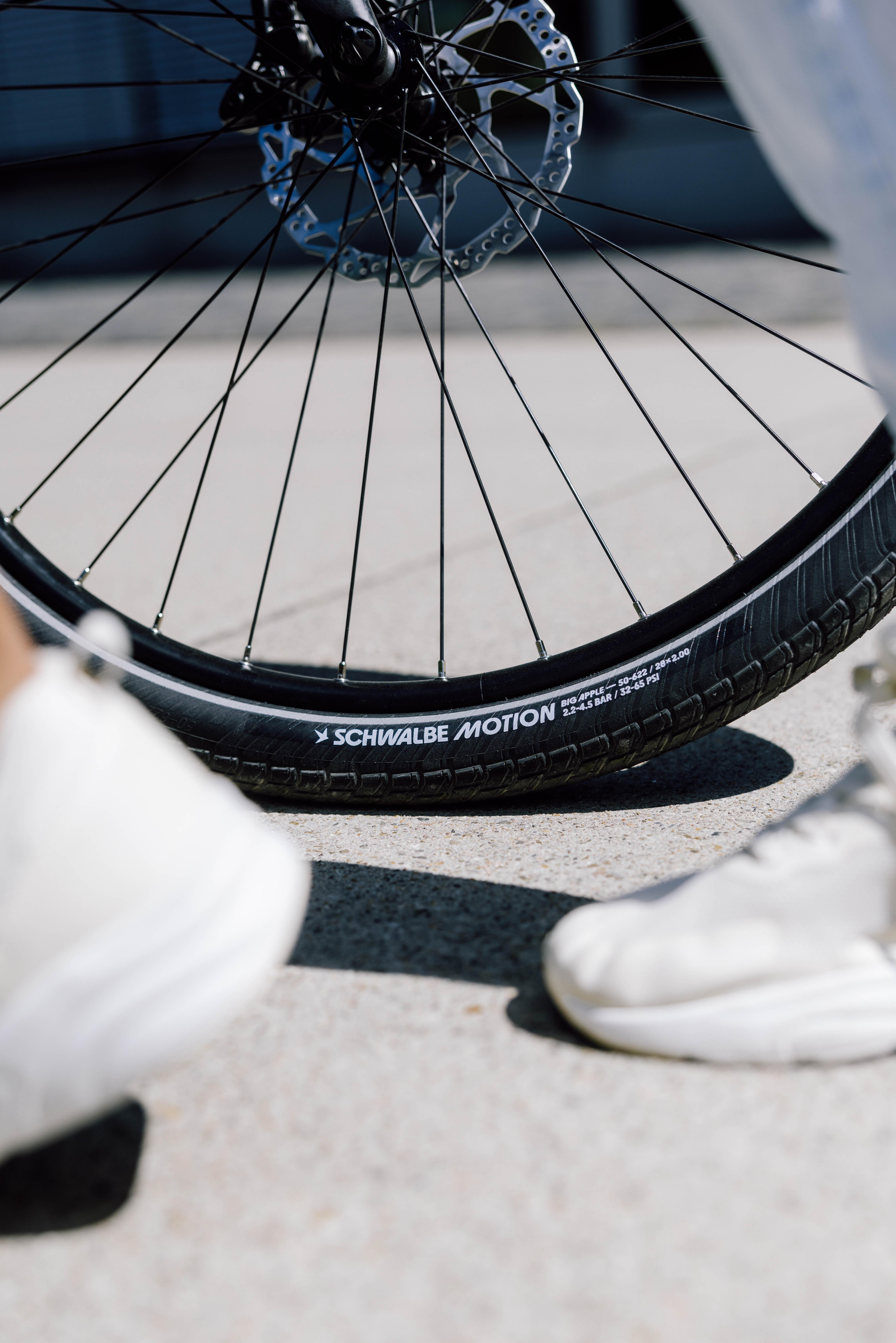 Schwalbe Motion Big Apple Green Bike Tyre, 26x2.00"