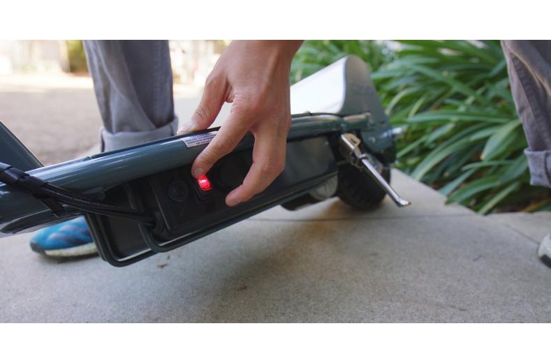 Razor Power E300 Electric Scooter Razor Power E300 Electric Scooter