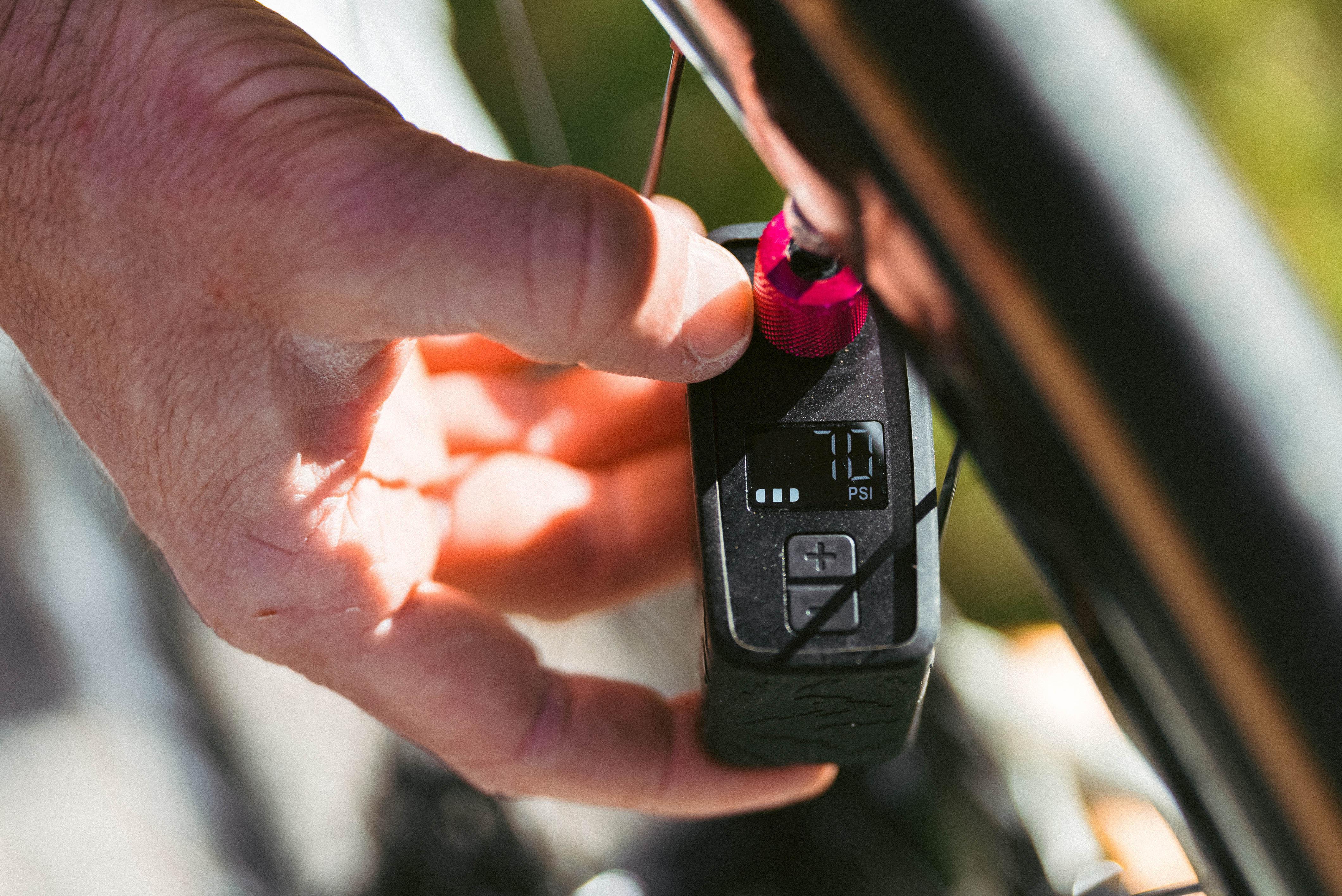 Muc-Off AirMach Pro Electric Mini Inflator