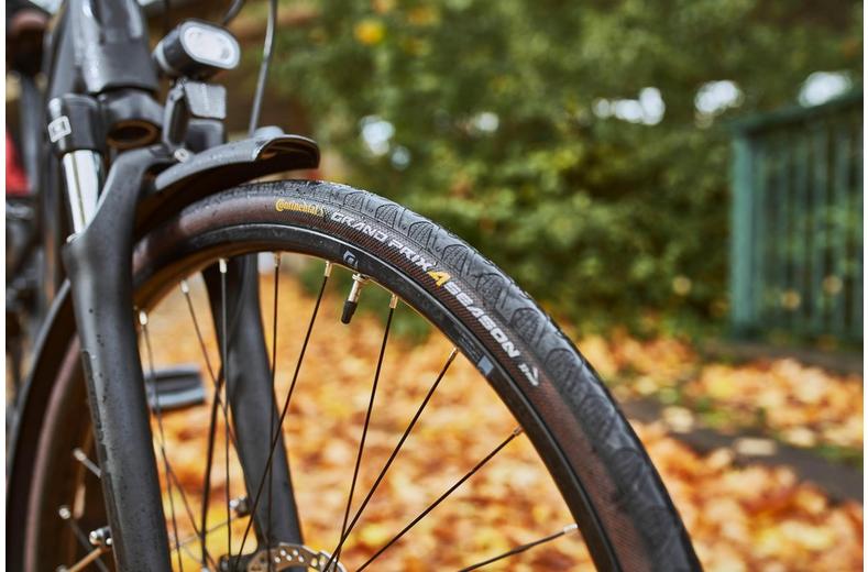 Continental Grand Prix 4 Season Road Tyre 700x32c Bundle Continental Grand Prix 4 Season Road Tyre 700x32c Bundle