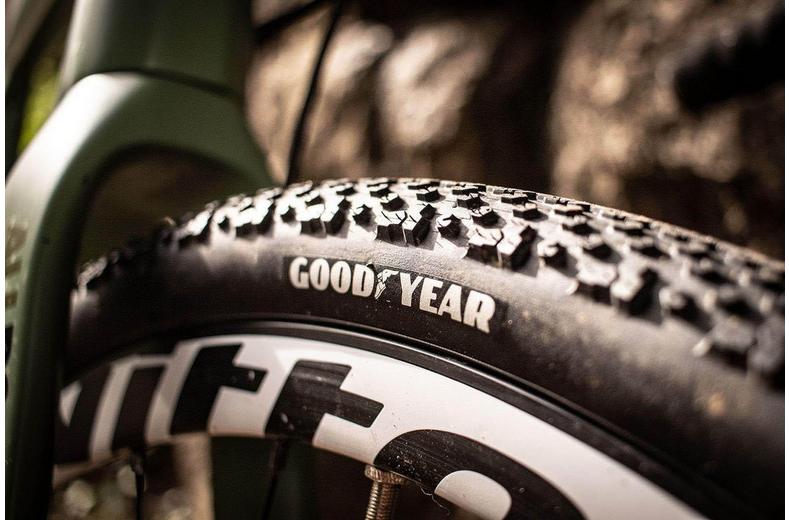 Goodyear Connector TC Gravel Tyre 700x40c Bundle Goodyear Connector TC Gravel Tyre 700x40c Bundle