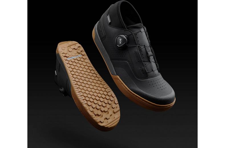 Shimano GF8 Shoes Black/Amber Shimano GF8 Shoes Black/Amber