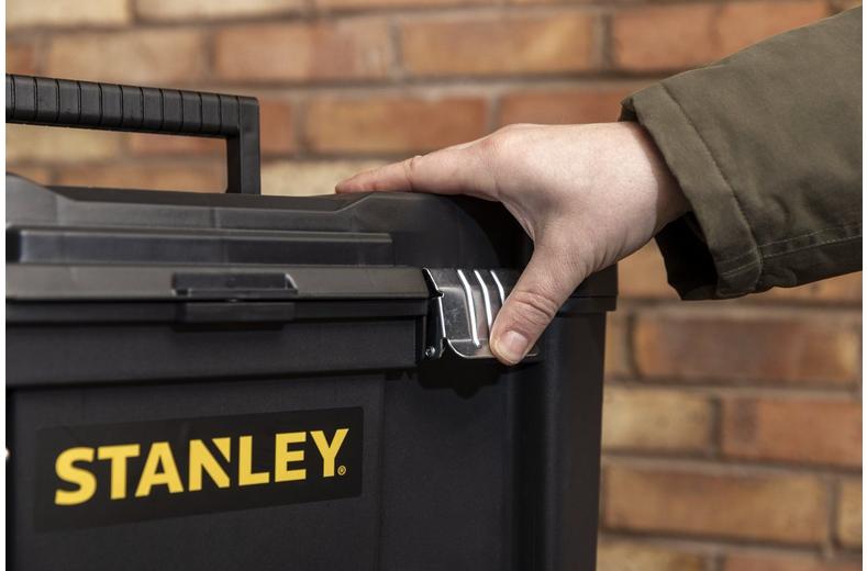 Stanley 19'' Toolbox with Metal Latches Stanley 19'' Toolbox with Metal Latches