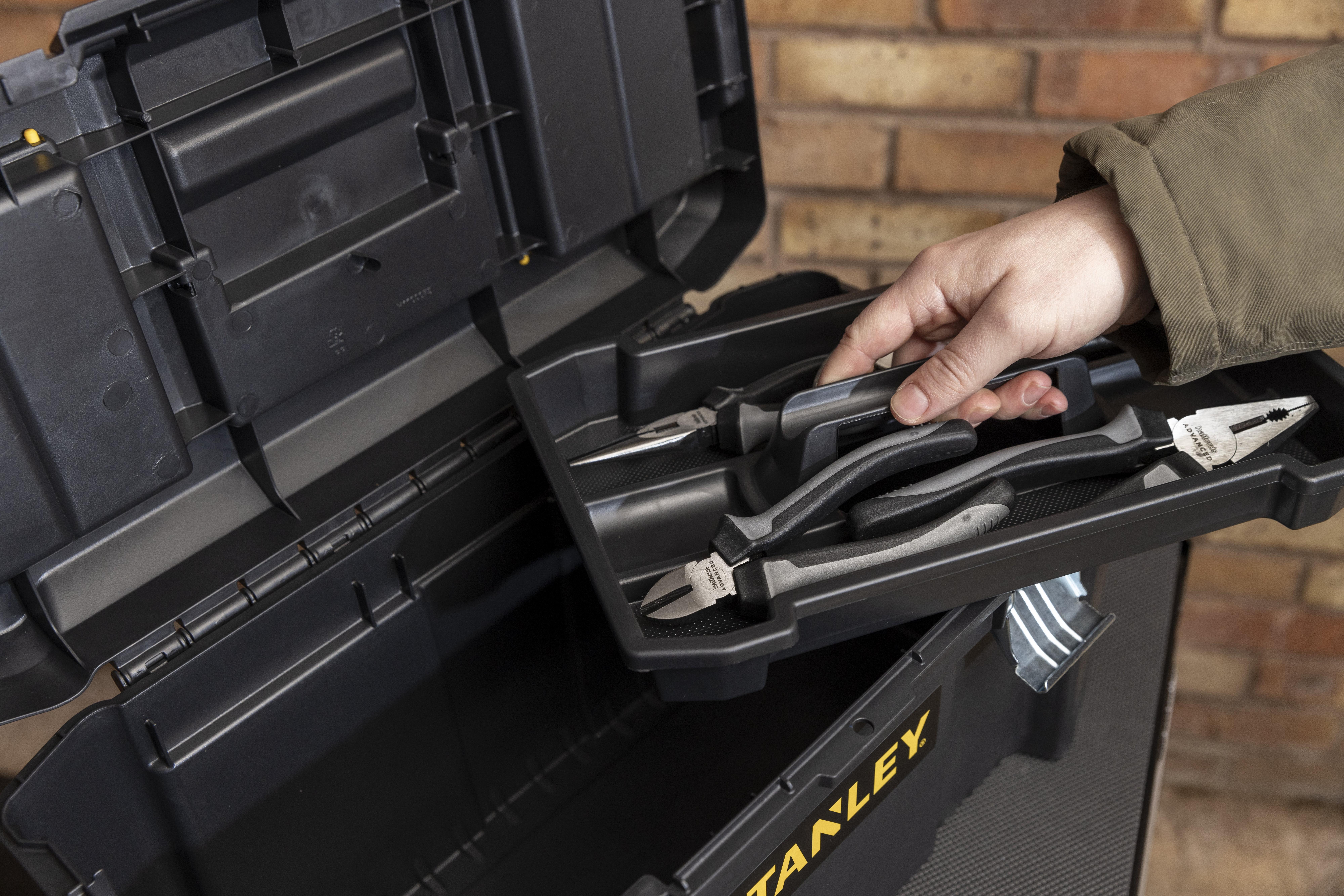 Stanley 19'' Toolbox with Metal Latches