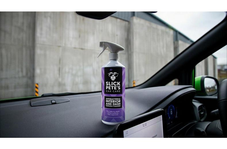 Slick Pete's Dash Cleaner 1L Slick Pete's Dash Cleaner 1L