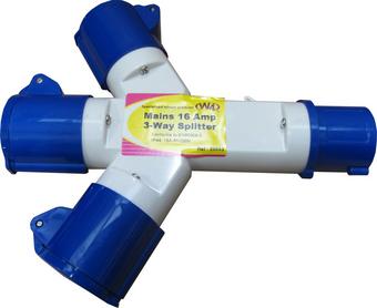W4 Mains 3-Way Splitter 16 Amp