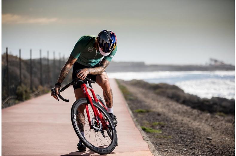 Continental GP5000 Tyre & Tube Bundle, 700x25c Black Continental GP5000 Tyre & Tube Bundle, 700x25c Black