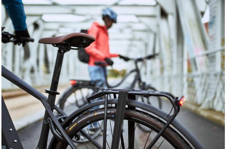 Continental GP 4-Season Tyre & Tube Bundle Continental GP 4-Season Tyre & Tube Bundle