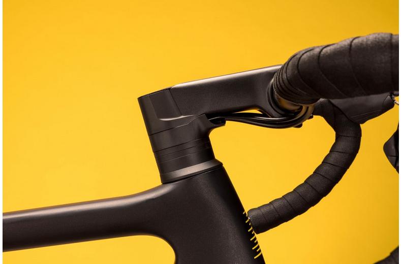 Boardman SLR 9.0 Limited Edition Carbon 105 Road Bike 2026 - XS, S, M, L, XL Frames Boardman SLR 9.0 Limited Edition Carbon 105 Road Bike 2026 - XS, S, M, L, XL Frames