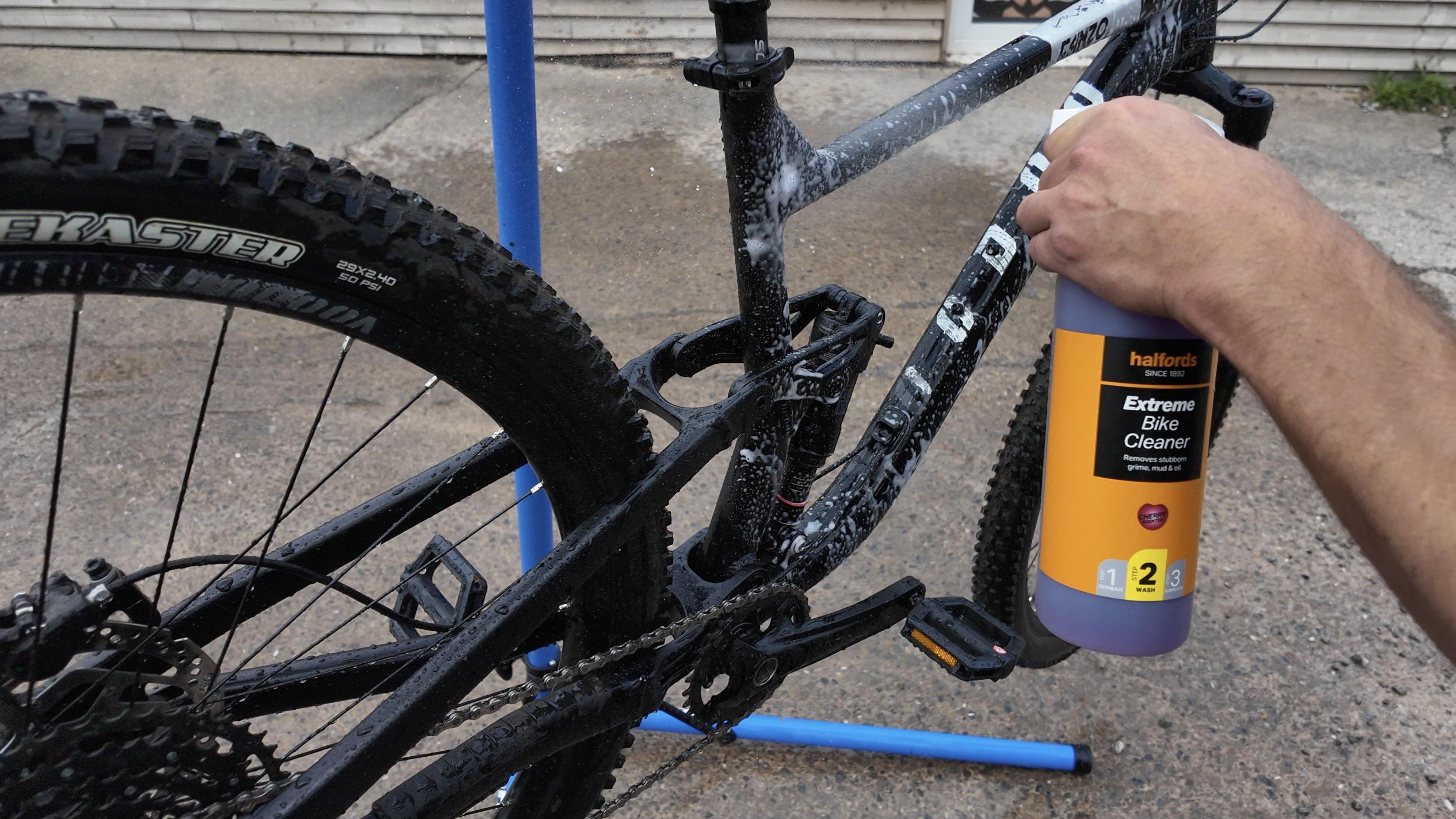 Halfords Extreme Bike Cleaner 1 Litre