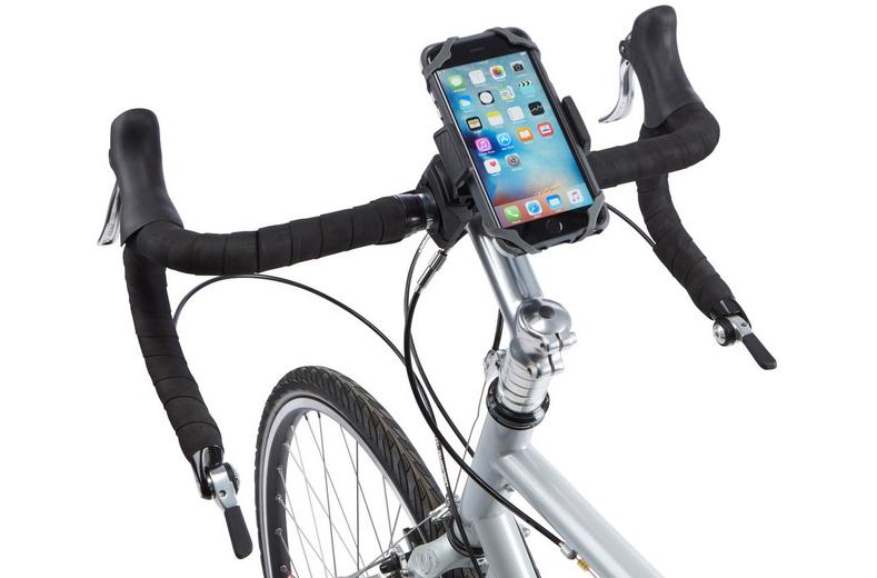 Thule Pack N Pedal Smartphone Attachment with Mount Thule Pack N Pedal Smartphone Attachment with Mount