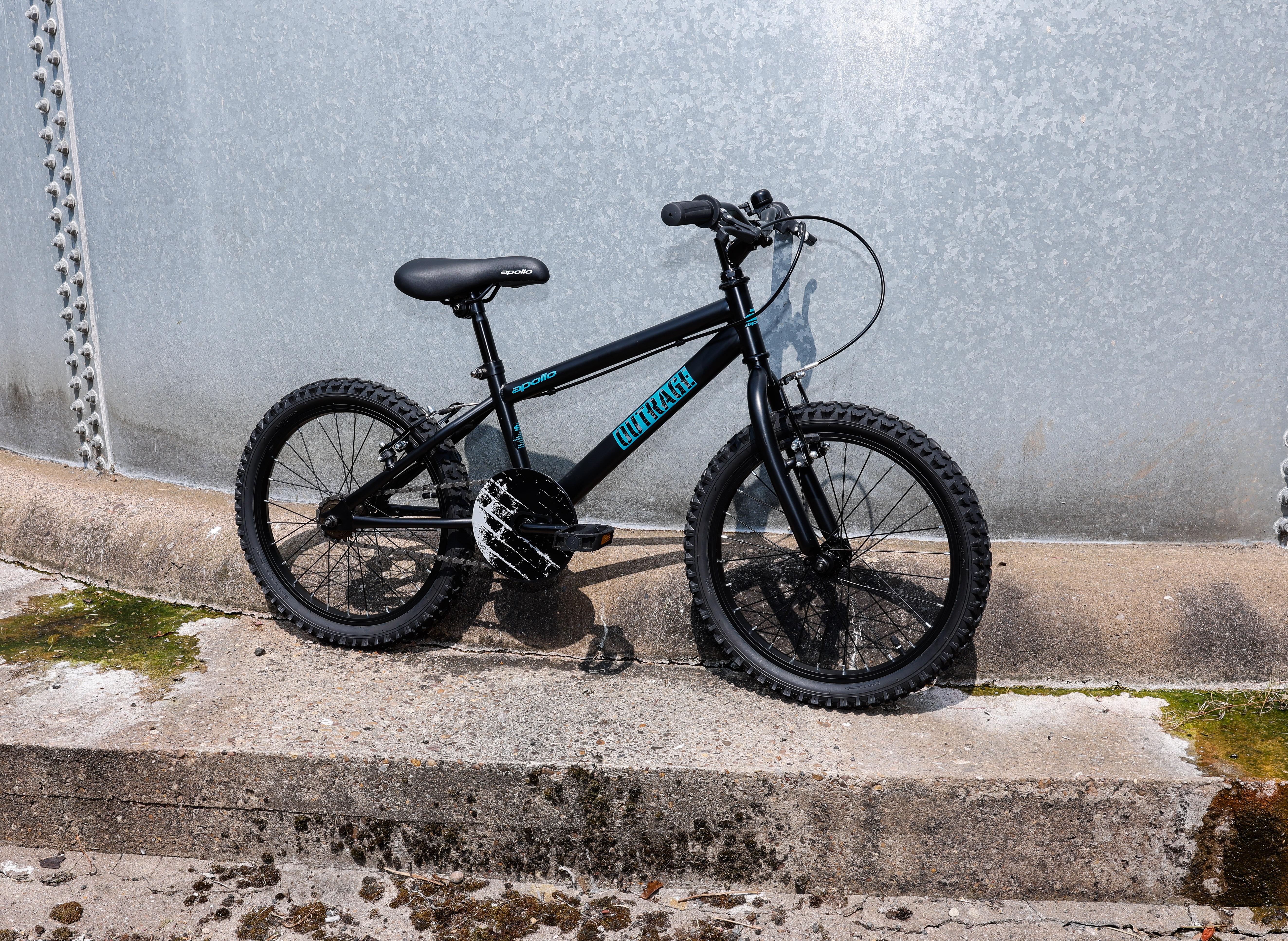 Apollo Outrage Kids Bike - 18" Wheel
