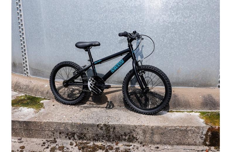 Apollo Outrage Kids Bike - 18" Wheel Apollo Outrage Kids Bike - 18" Wheel